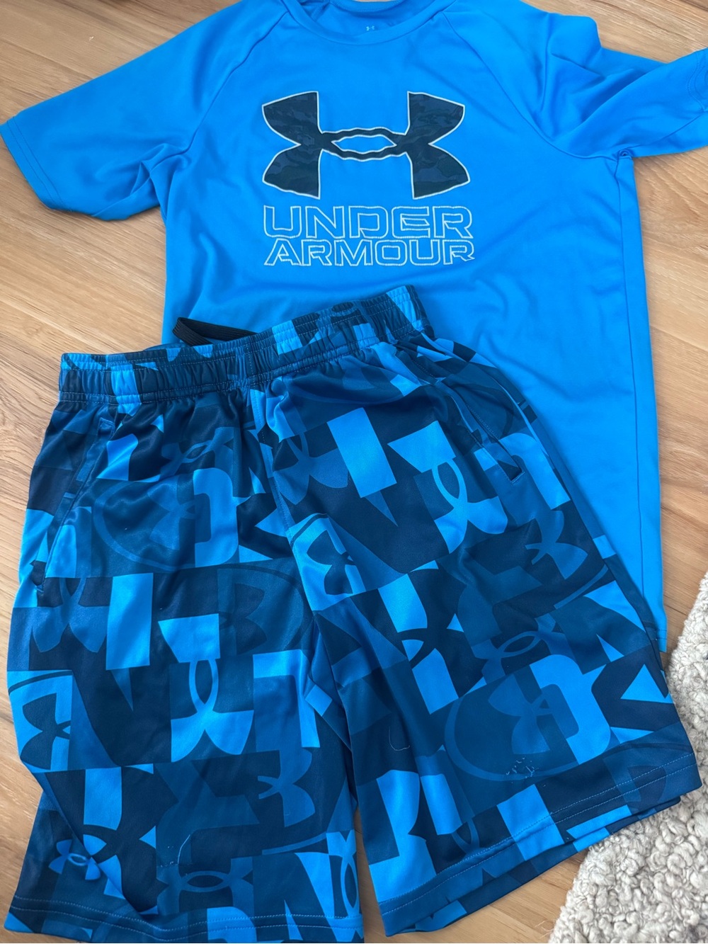 Under Armour Bright Blue Short Sleeve Logo Tee and Shorts